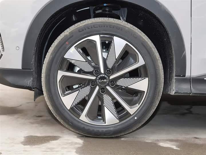 Фото 23 - BYD Song Plus Hybrid/EV