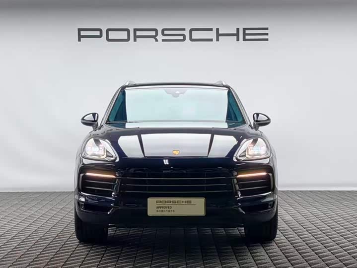 Фото 2 - Porsche Cayenne Hybrid