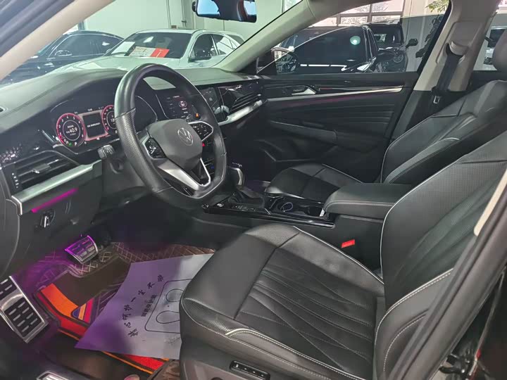 Фото 6 - Volkswagen Passat