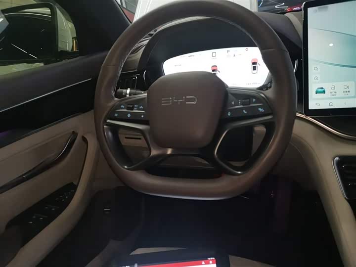 Фото 11 - BYD Song Plus Hybrid/EV