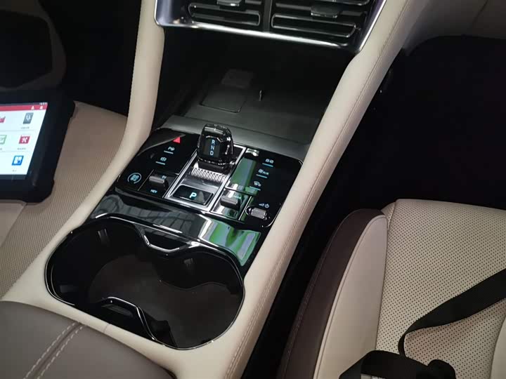 Фото 14 - BYD Song Plus Hybrid/EV