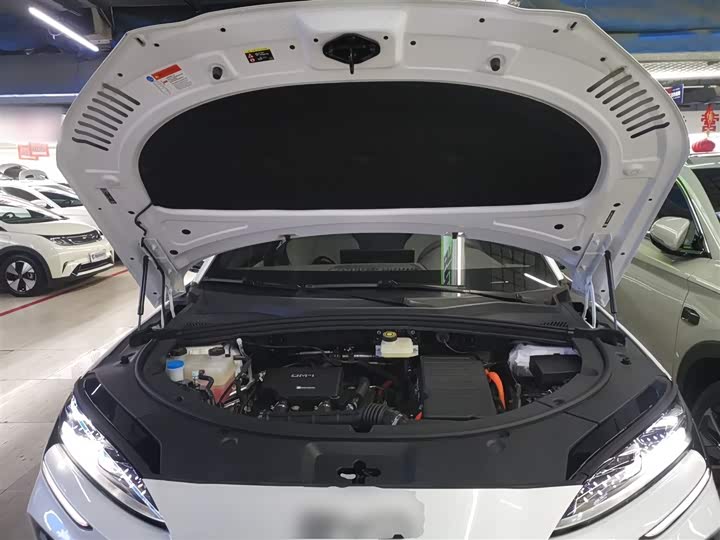 Фото 20 - BYD Song Plus Hybrid/EV