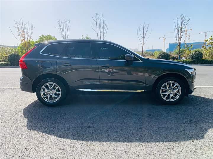 Фото 5 - Volvo XC60