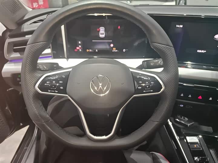 Фото 11 - Volkswagen Lamando L