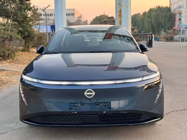 Фото 2 - Nissan N7