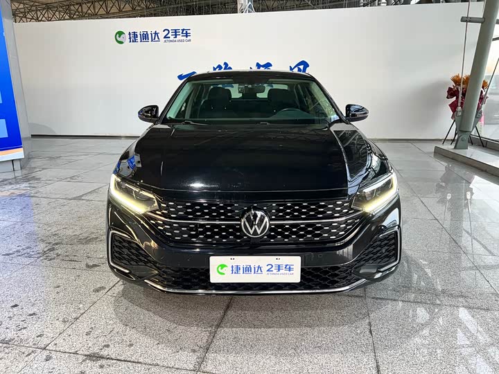 Фото 5 - Volkswagen Passat