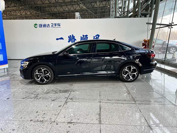 Фото 6 - Volkswagen Passat