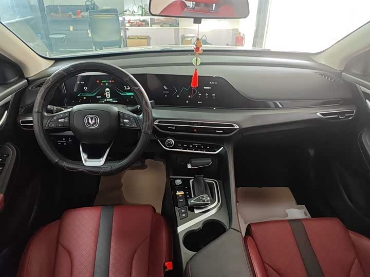 Фото 10 - Changan Eado Plus