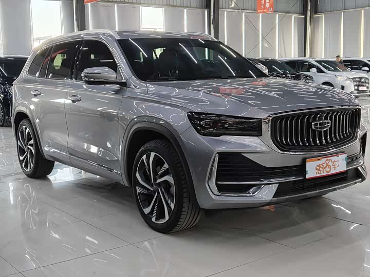 Фото 2 - Geely Monjaro