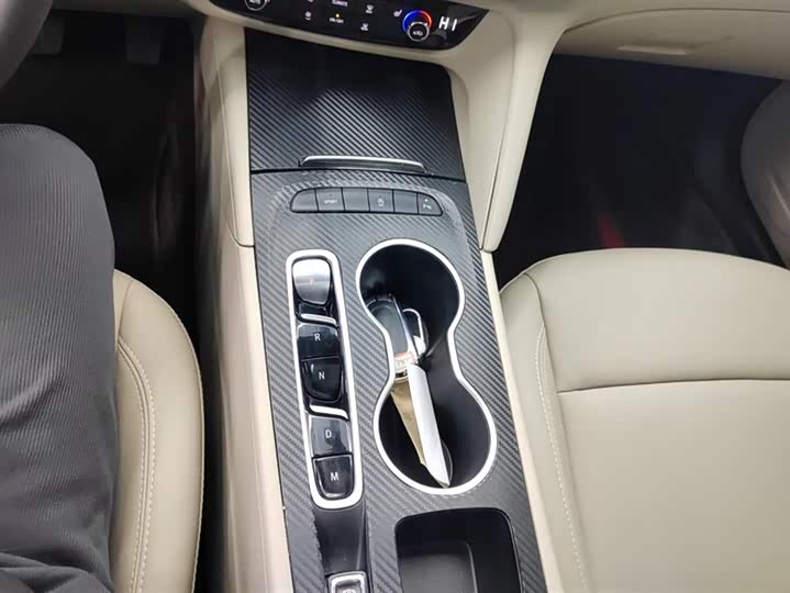 Фото 16 - Buick Regal