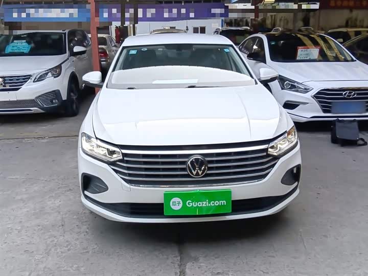 Фото 3 - Volkswagen Lavida