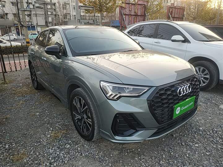 Фото 4 - Audi Q3 Sportback