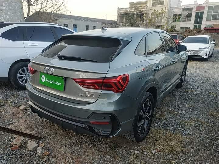 Фото 7 - Audi Q3 Sportback