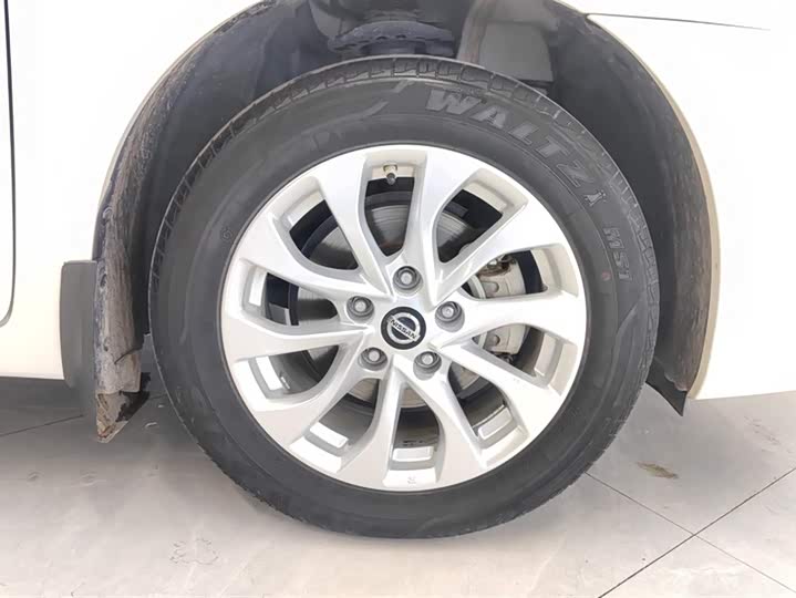 Фото 6 - Nissan Sylphy