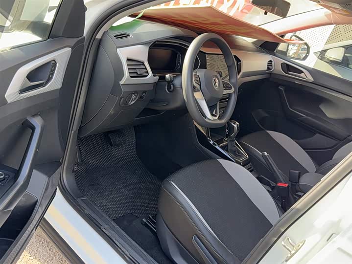 Фото 21 - Volkswagen Tacqua