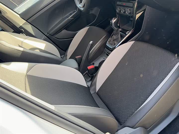 Фото 4 - Volkswagen Tacqua