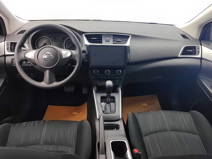 Фото 12 - Nissan Sylphy