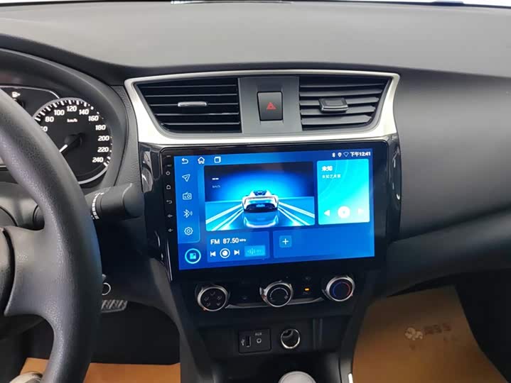 Фото 13 - Nissan Sylphy