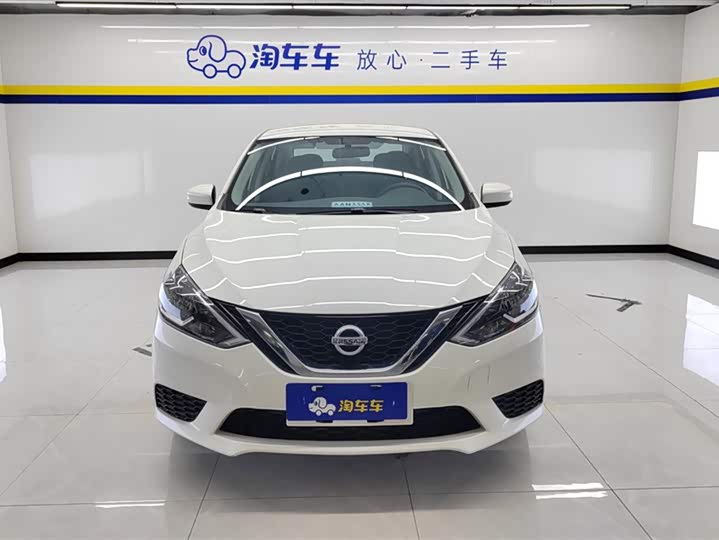 Фото 2 - Nissan Sylphy