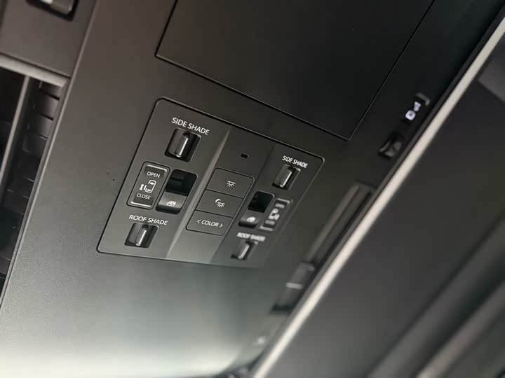 Фото 13 - Toyota Alphard