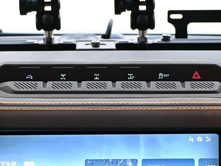 Фото 21 - Ford Bronco