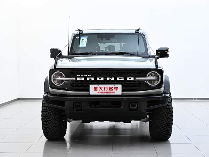 Фото 3 - Ford Bronco