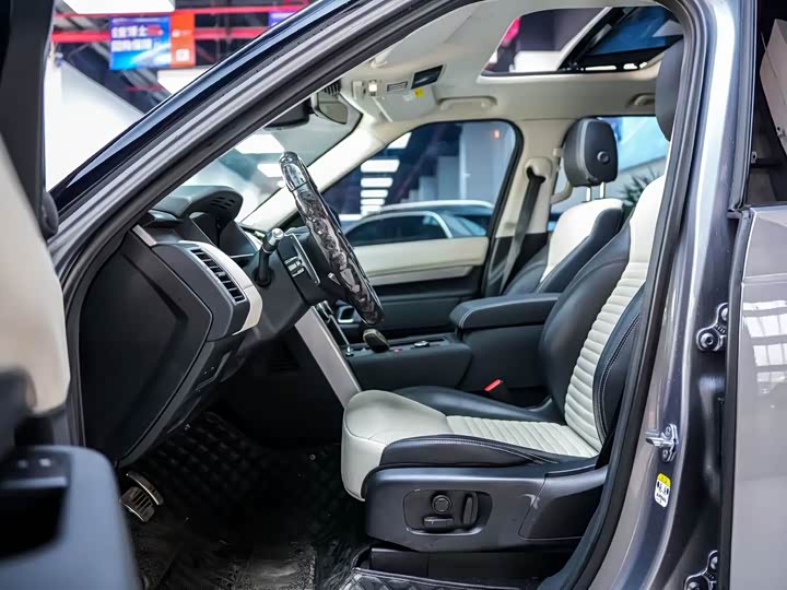 Фото 8 - Land Rover Discovery