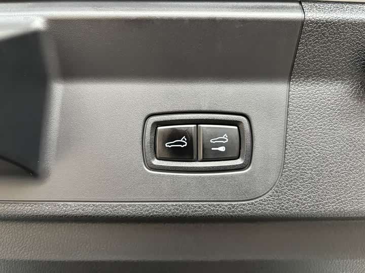 Фото 30 - Porsche Panamera