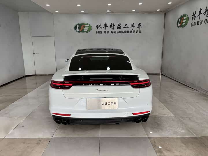 Фото 6 - Porsche Panamera