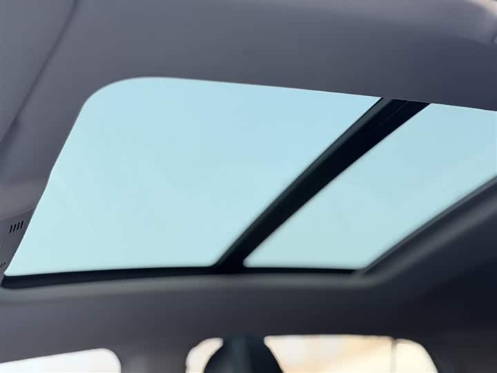 Фото 2 - Volkswagen Tacqua