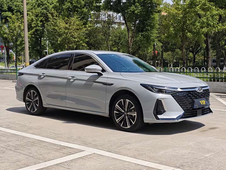 Фото 3 - Chery Arrizo 8