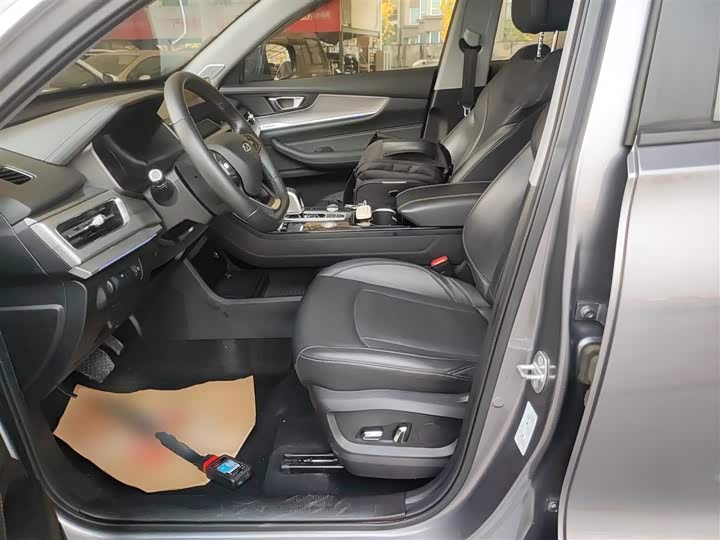 Фото 15 - Chery Tiggo 8