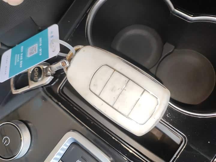 Фото 9 - Chery Tiggo 8