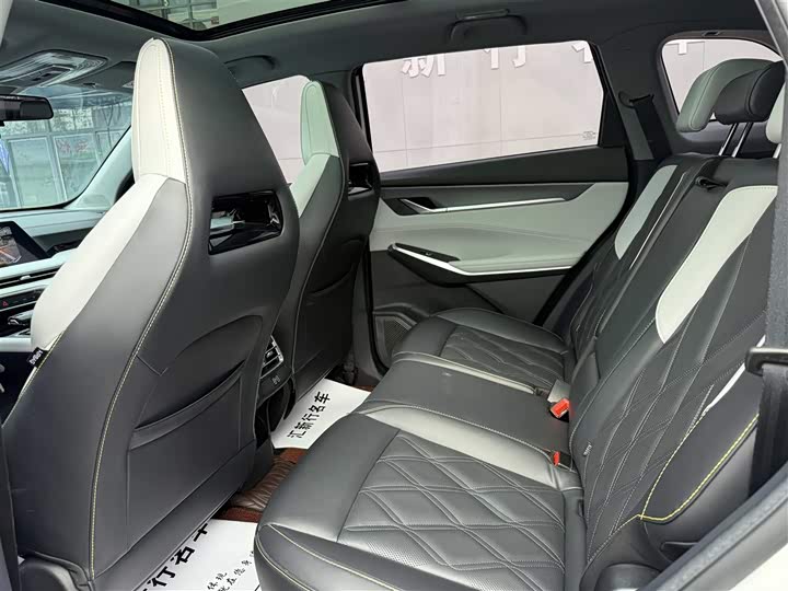 Фото 13 - Changan CS75 Plus