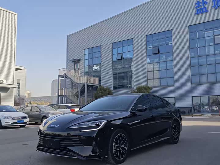 Фото 1 - BYD Seal