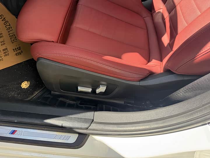 Фото 19 - BMW 3 Series