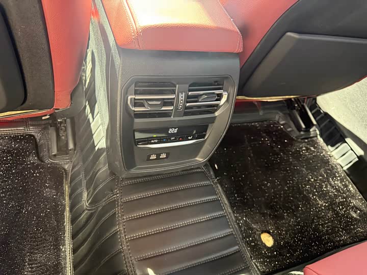 Фото 33 - BMW 3 Series