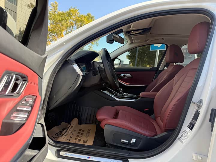 Фото 5 - BMW 3 Series