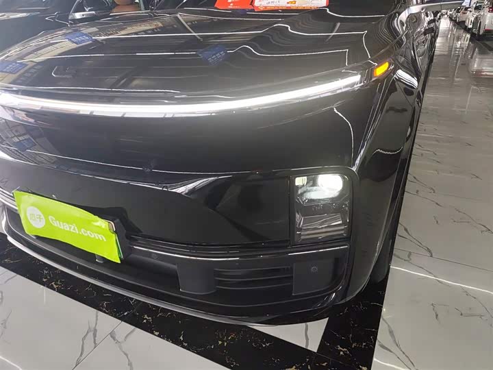 Фото 7 - LiXiang L8