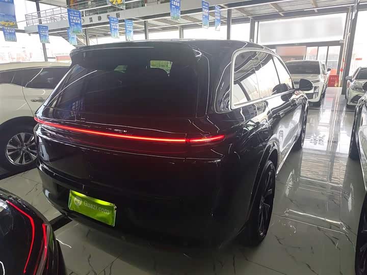 Фото 9 - LiXiang L8