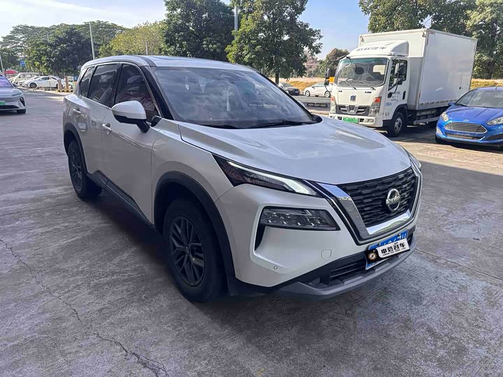 Фото 3 - Nissan X-Trail