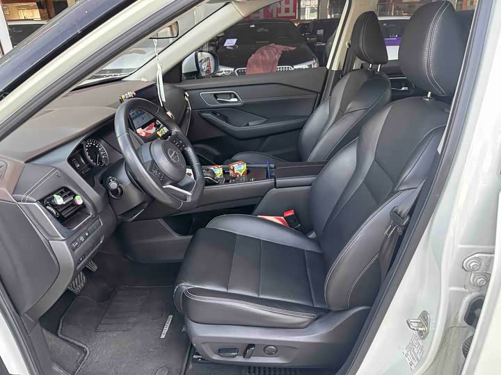 Фото 7 - Nissan X-Trail