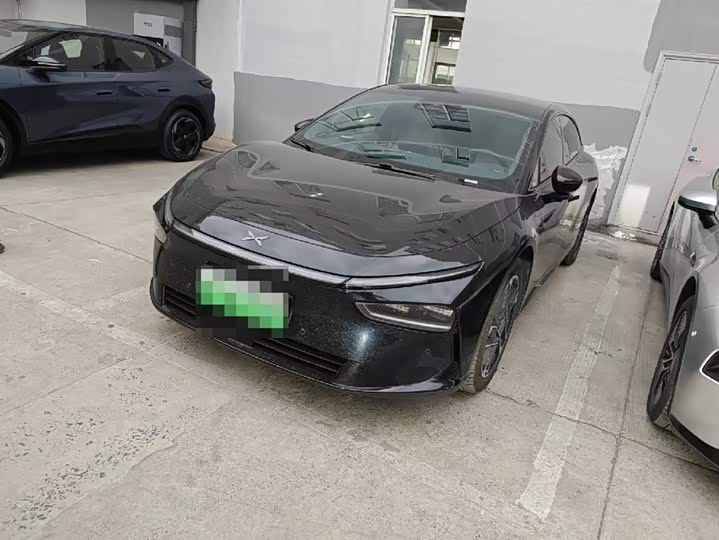 Фото 1 - XPeng F57