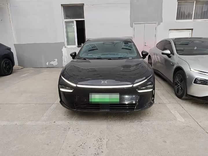 Фото 2 - XPeng F57