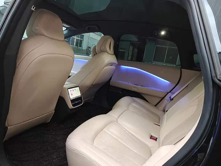 Фото 8 - XPeng F57