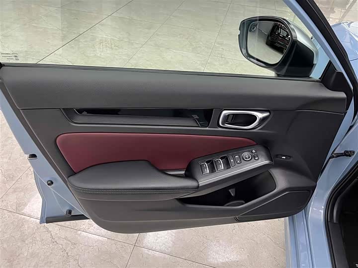 Фото 10 - Honda Integra