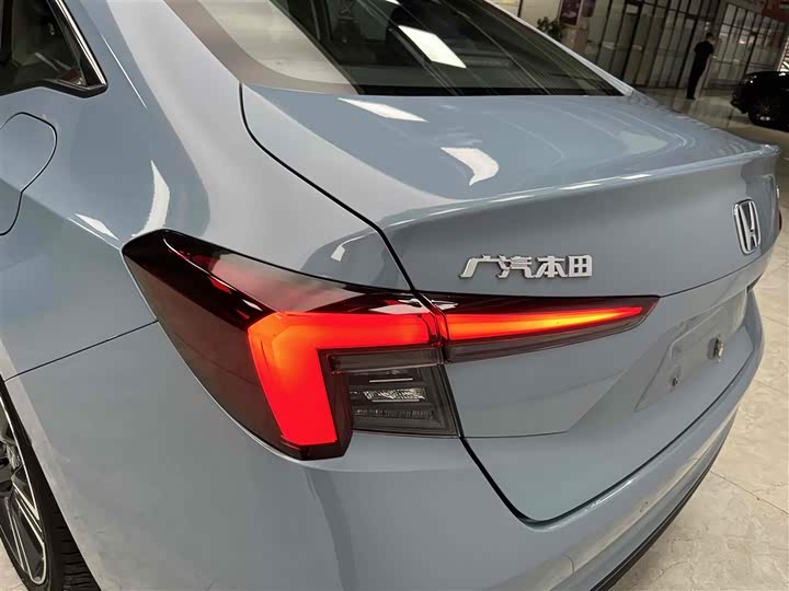 Фото 18 - Honda Integra