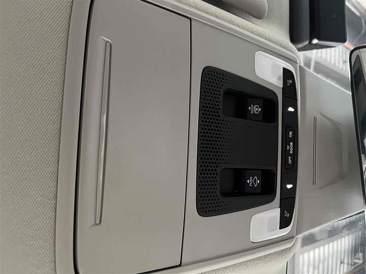 Фото 8 - Honda Integra