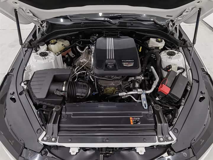 Фото 6 - Cadillac CT4