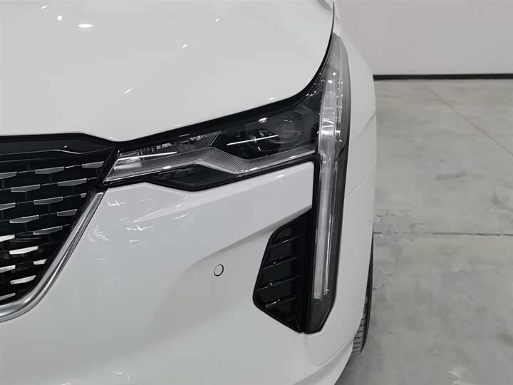 Фото 7 - Cadillac CT4